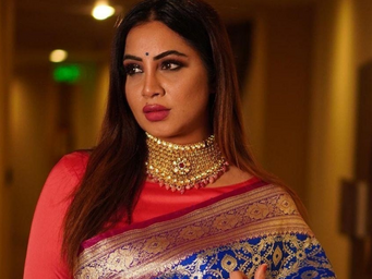 Arshi khan