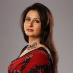 Poonam Dhillon 3