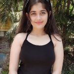 Urvi Singh1