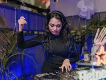 DJ Avanie